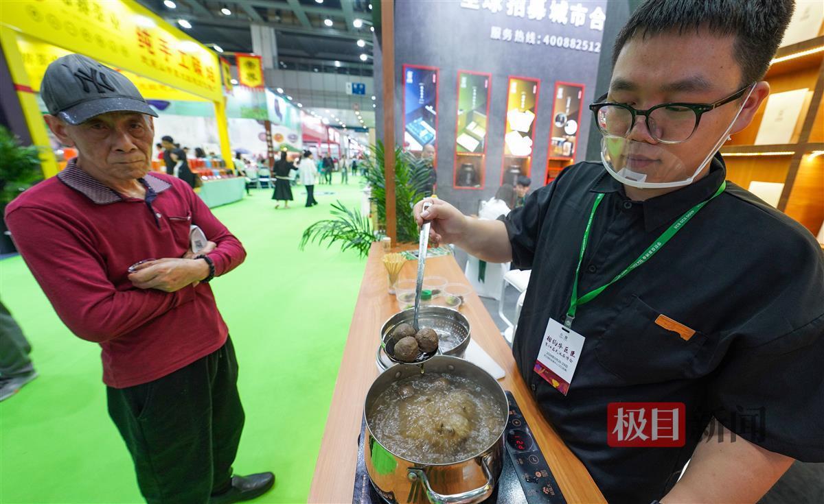 茶汤里煮肉丸茶饼茶坨能自制这些新板眼都在武汉茶博会(图3)